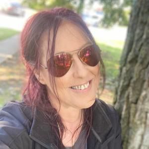 Meet your Posher, Shelli